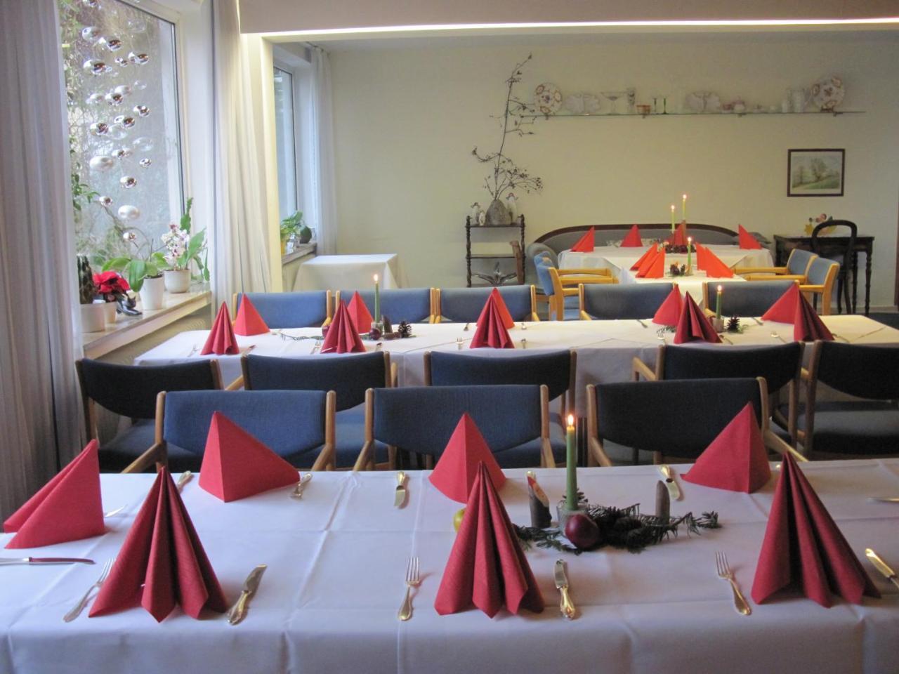 Hotel-Cafe "Schauinsland" Horn-Bad Meinberg Exteriör bild